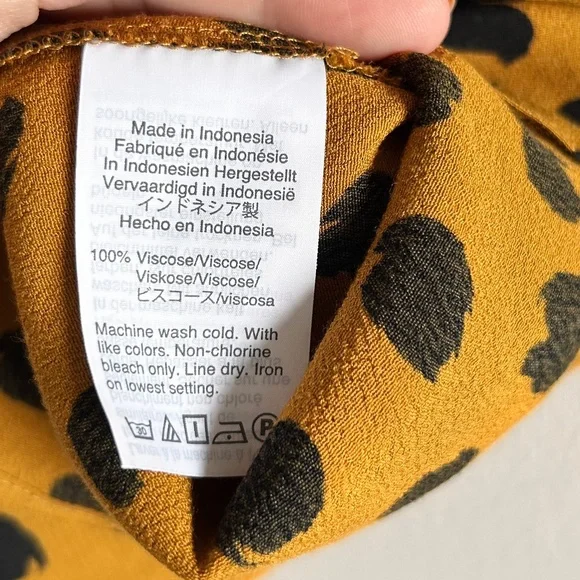 MadeWELL Carmelina Flutter-Sleeve Top | Painted Spots Egyptian Gold | Size 0 | - Picture 14 of 14